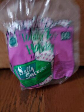 NEW McDonald’s Totally Toy Holiday Sally Secrets/African American Happy Meal Toy